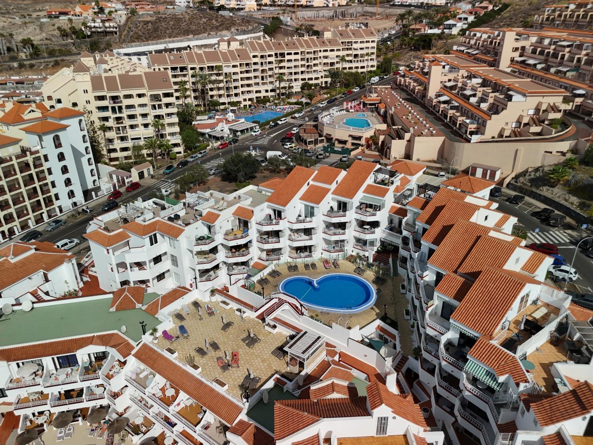 Modern Apartment, Heated Pool & 2 Terraces Los Cristianos  Exterior foto